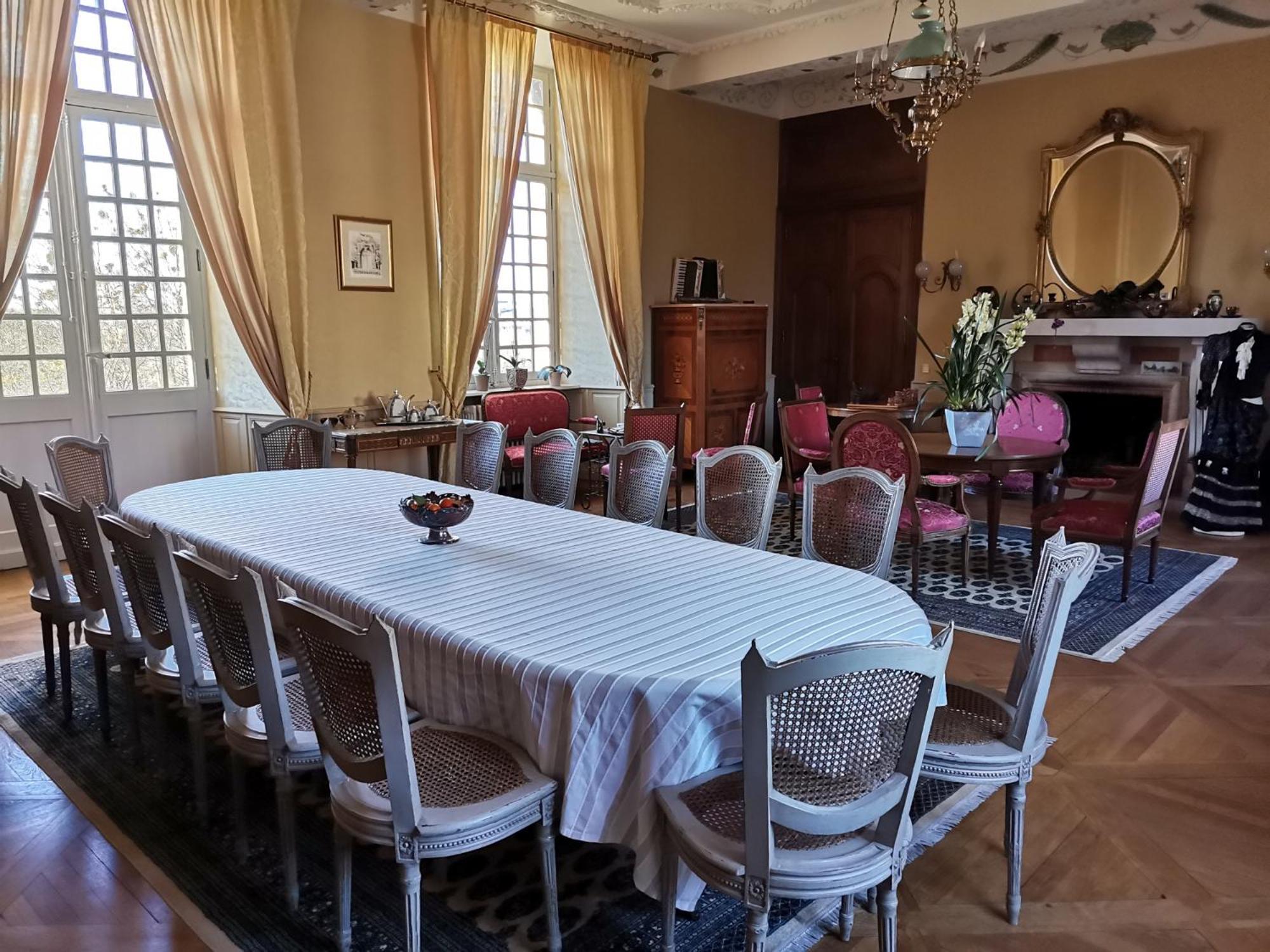 Chateau De Courseulles 외부 사진